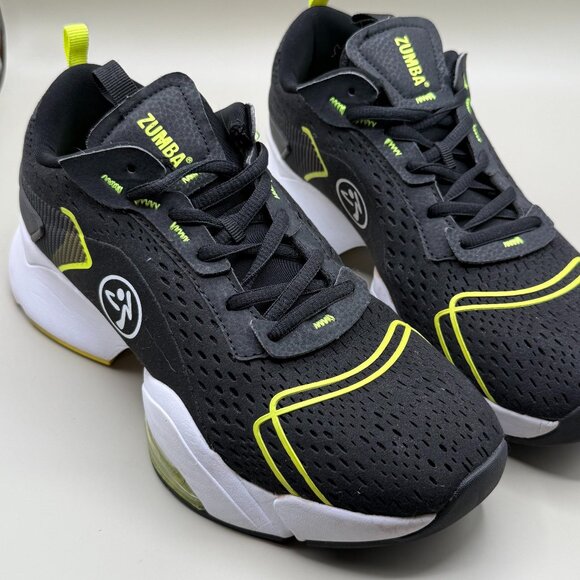 ZUMBA Air Stomp Remix Sneakers Women Size 9.5 Black/Yellow Low Top Dance - Picture 1 of 9